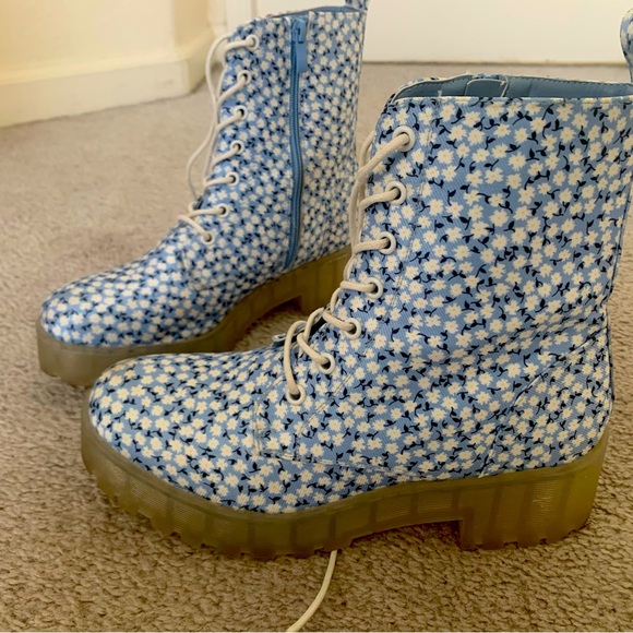 Dirty Laundry Womens Mazzy Combat Boot - Picture 1 of 3